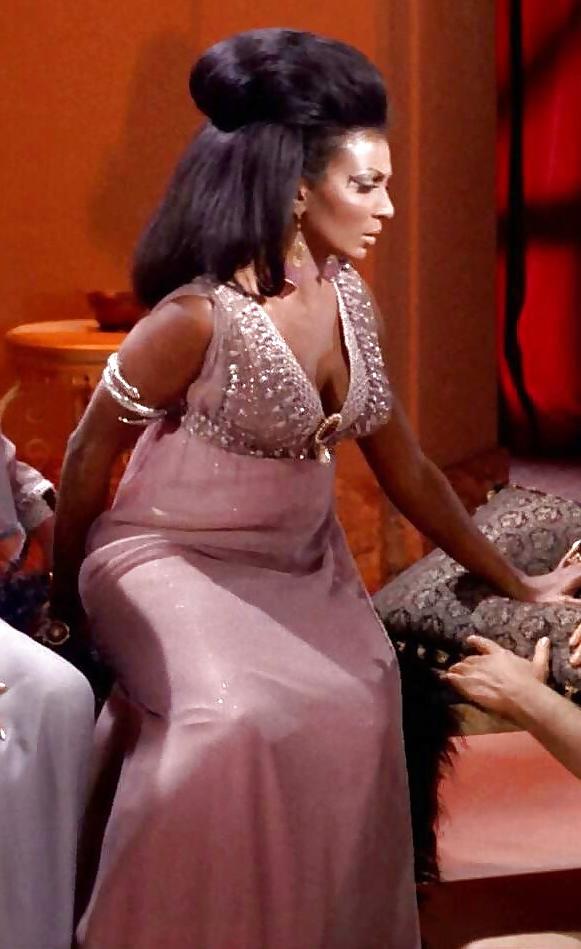 25P Lt. Uhura - Nichelle Nichols Nude - Vintage