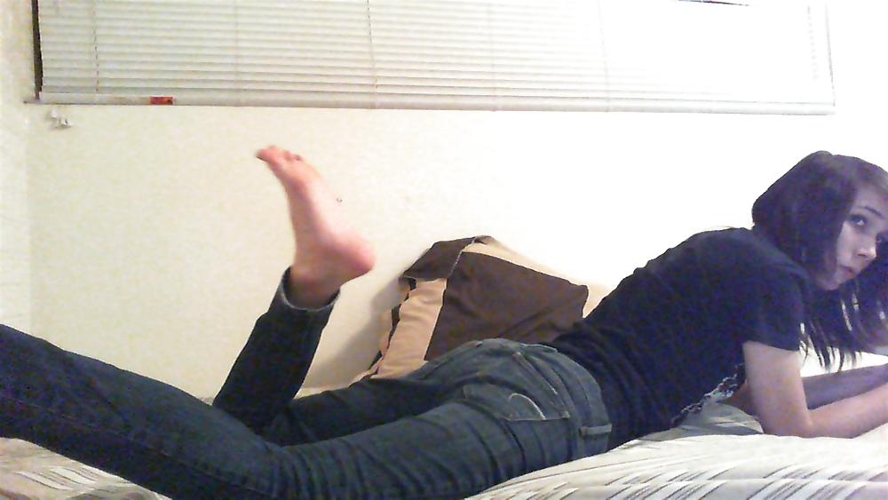 25P Series of young T-Girls, shemales and crossdresser
