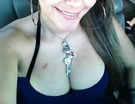 7P Big boobs slutty mom