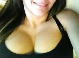 7P Big boobs slutty mom