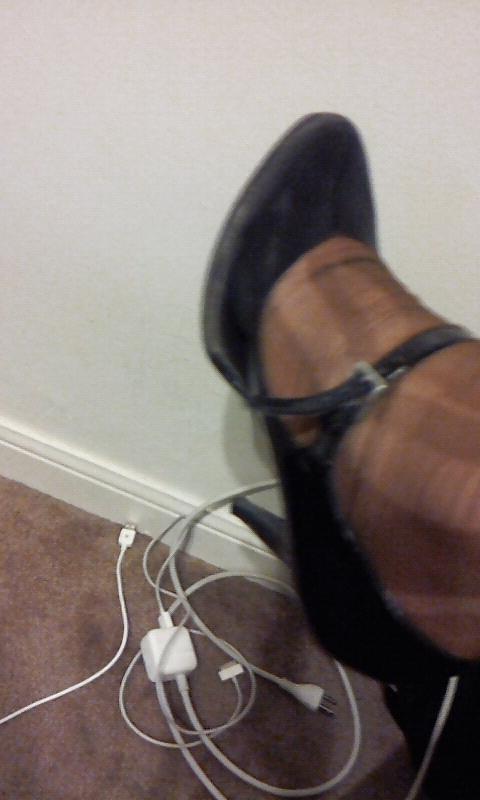 25P Stepmom's Heels and torn sheer pantyhose