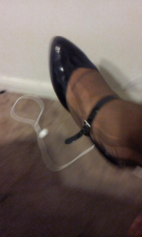 25P Stepmom's Heels and torn sheer pantyhose