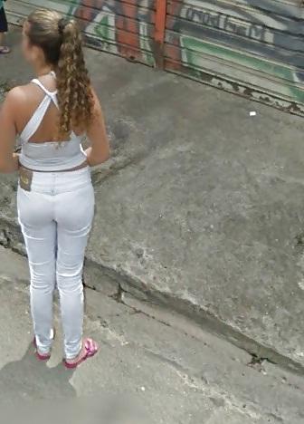 25P Candid Street Amatuer