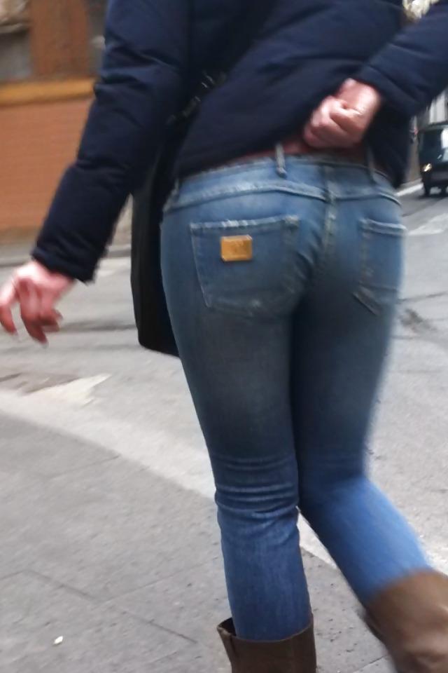 10P BEST ASSES - street 3 (comment please)