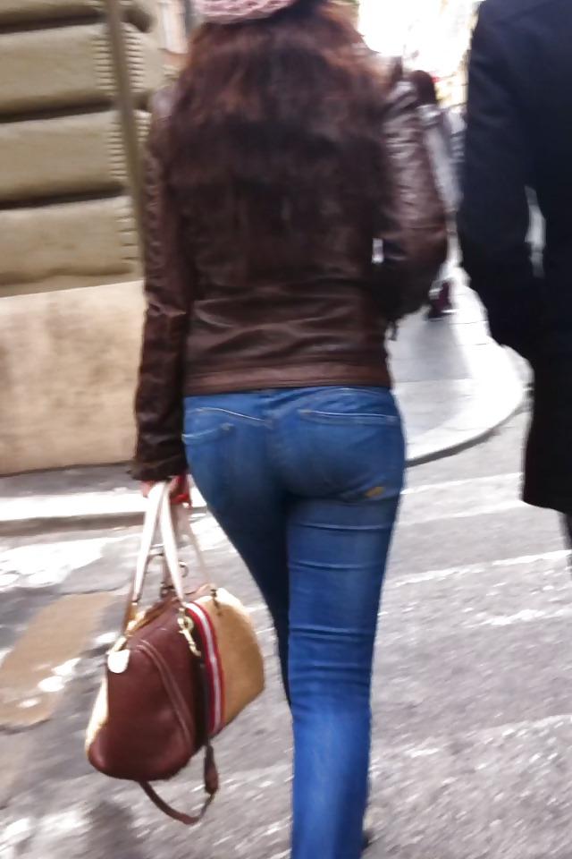 10P BEST ASSES - street 3 (comment please)
