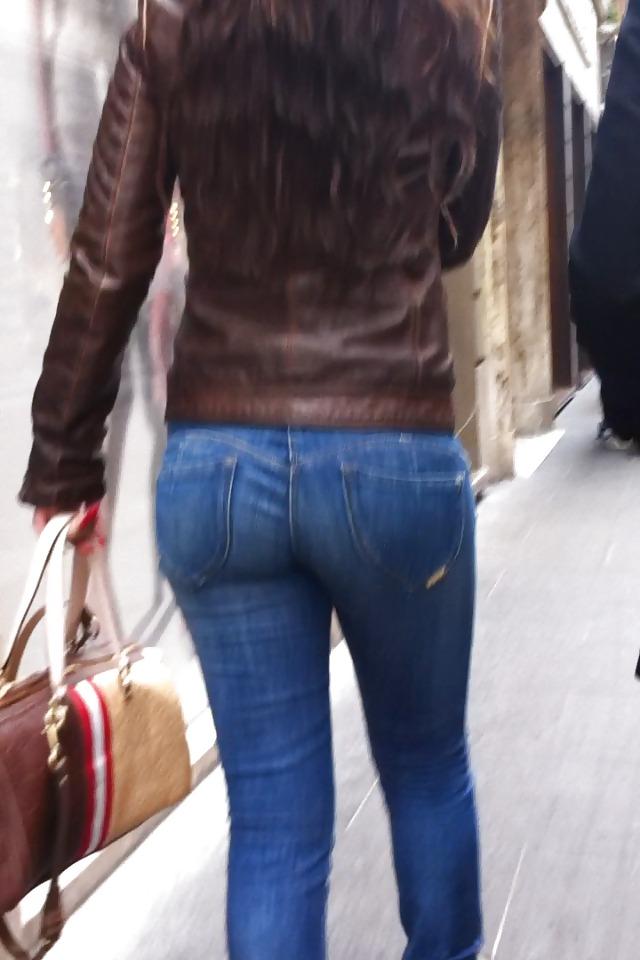10P BEST ASSES - street 3 (comment please)