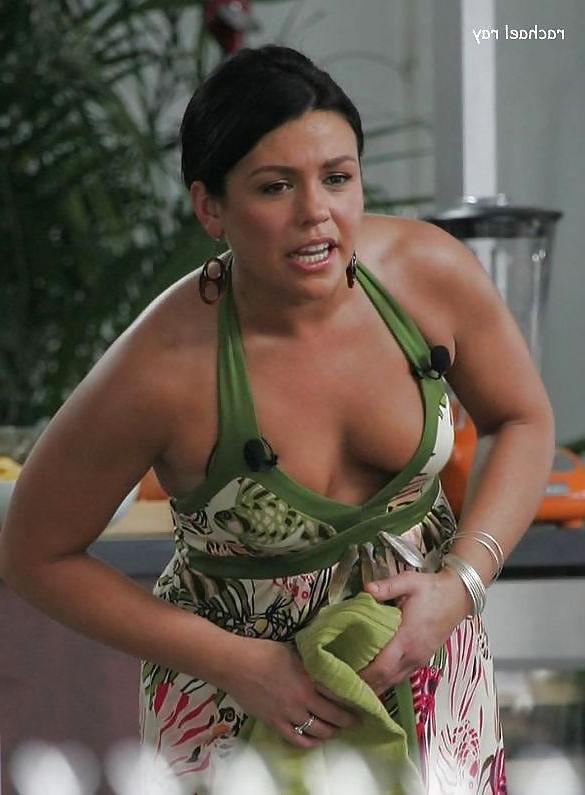 25P More Celebrity Pokies Oops Upskirt Nude