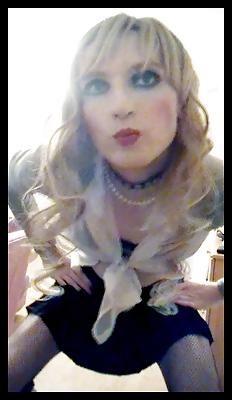 25P Transvestite crossdresser posing 