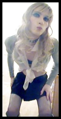 25P Transvestite crossdresser posing 
