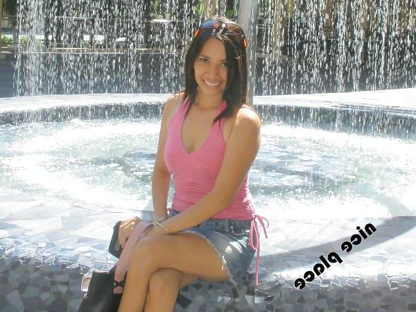 14P Hot pinay
