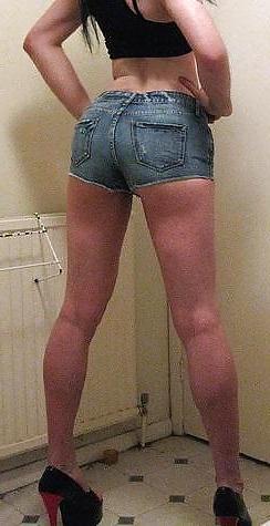 9P Sexy crossdresser