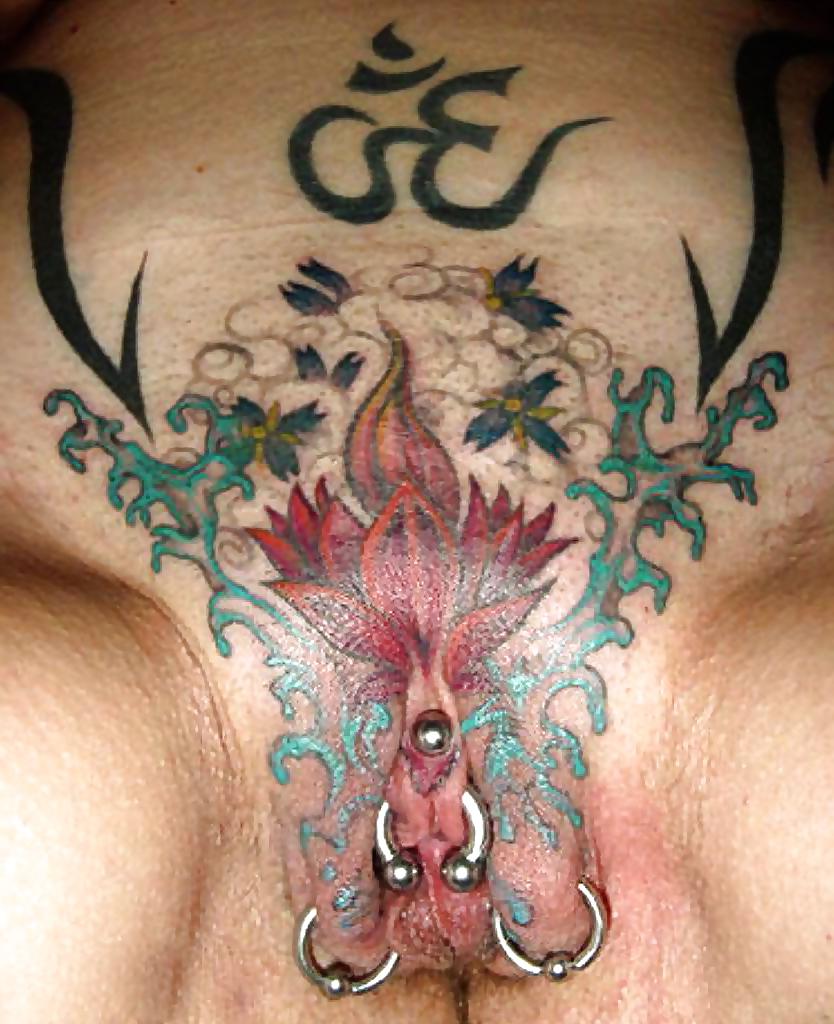 25P Pussy Piercing 2