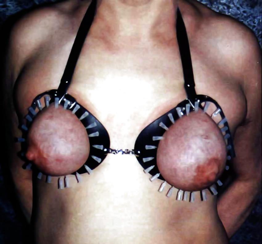 25P Pussy Piercing 5