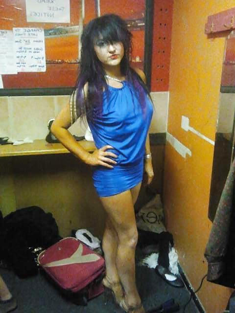 12P Chav babes from the pub 