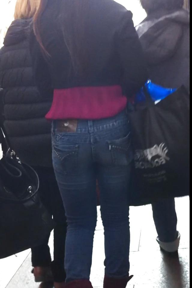 12P BEST ASSES - street 6 (comment please)