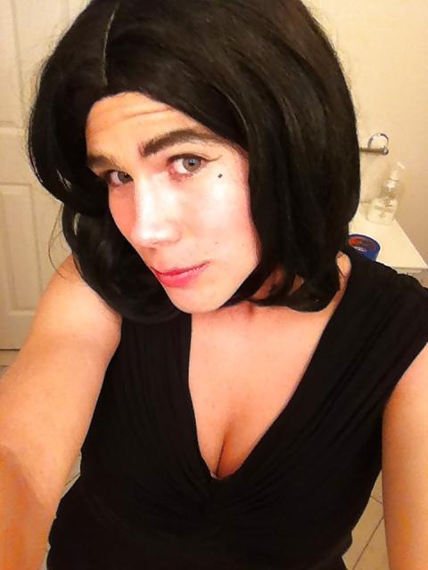 11P Cute Crossdresser