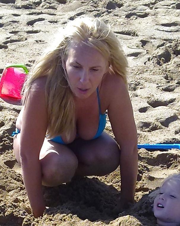 25P Wives On Vacation 2