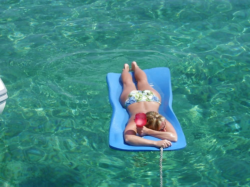 25P Wives On Vacation 2