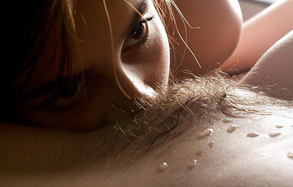 10P Eating Out Hairy Girls - Whished I Could Do This :(
