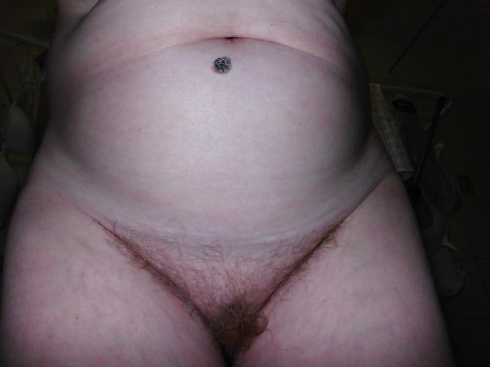 14P Hairy milf  spy 