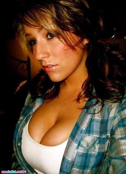 22P Big boobs!!!