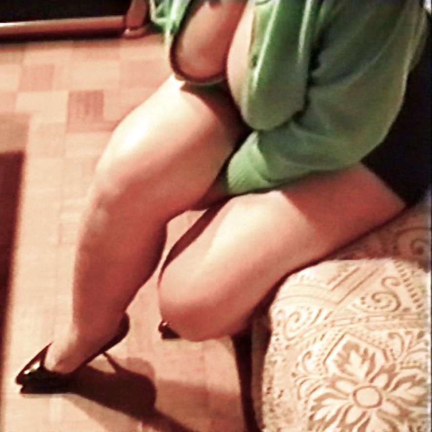 10P SAG - Mommies Big Bikini Boobs In & Out Green Sweater 11