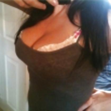 25P UK amateur sluts Exposed mature & young 4