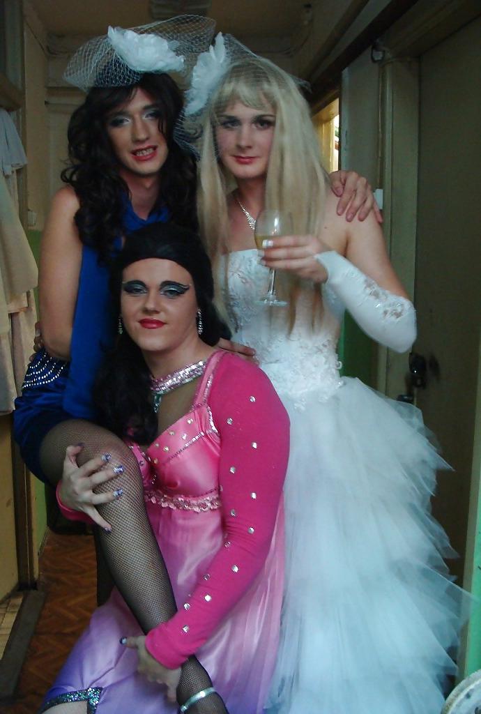 25P Crossdressers and transvestites 24.12.2012