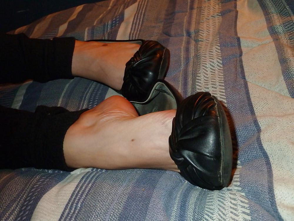 6P Babysitter feet