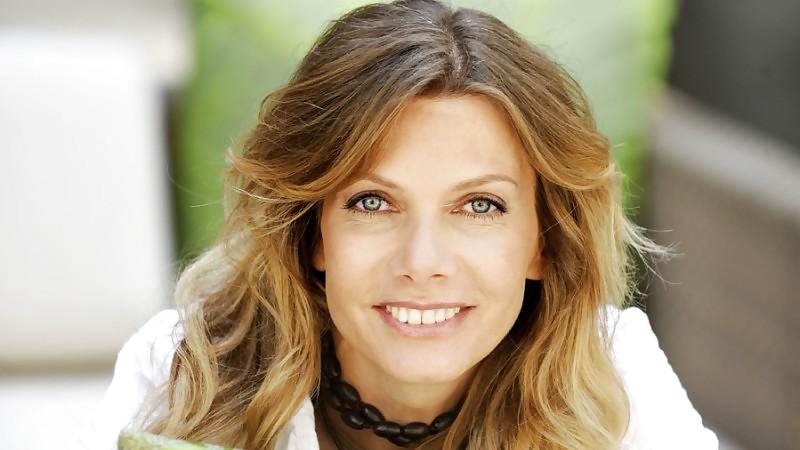 25P Ursula Karven - Hot German Actress