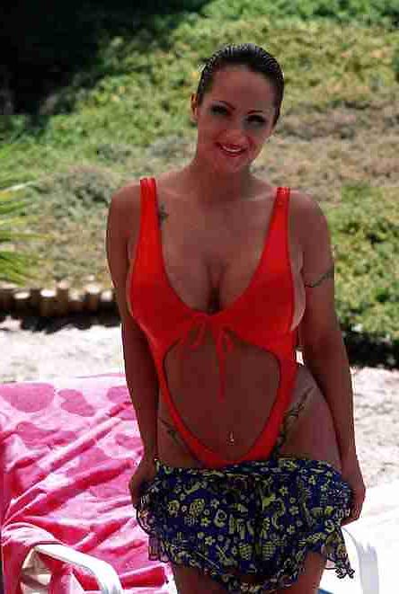 14P Big Boobs