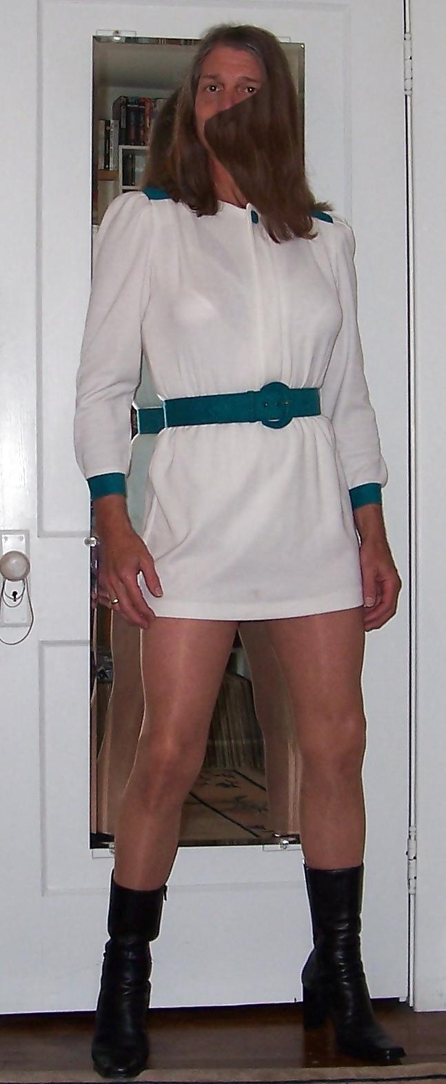12P Crossdressing - Stewardess