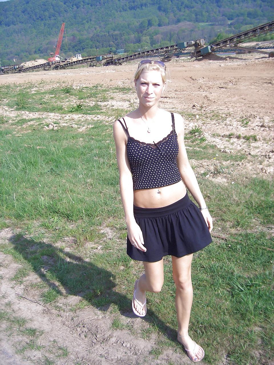 25P German Killer Babe