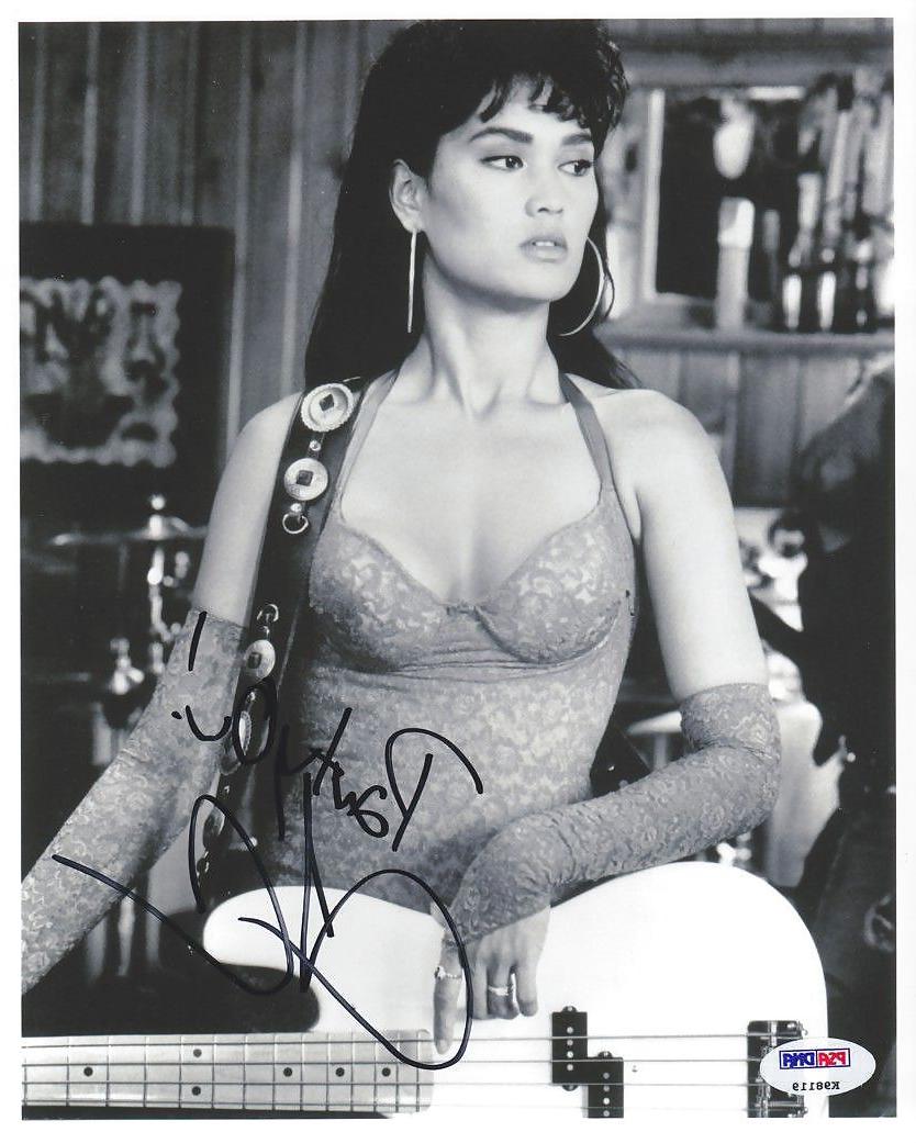 25P Tia Carrere mega collection