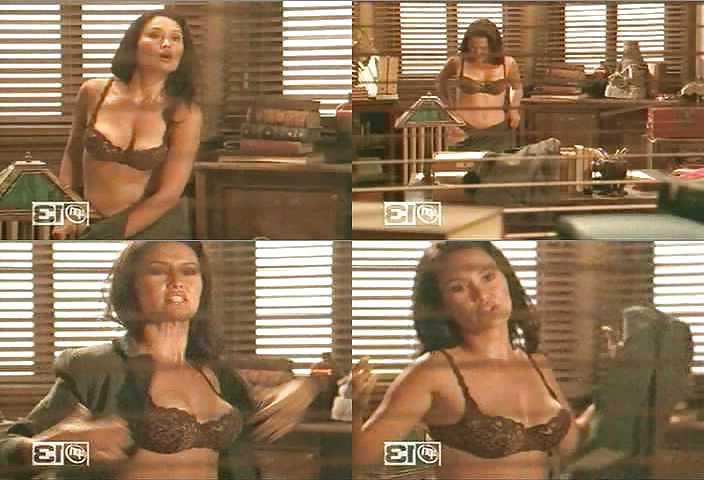25P Tia Carrere mega collection
