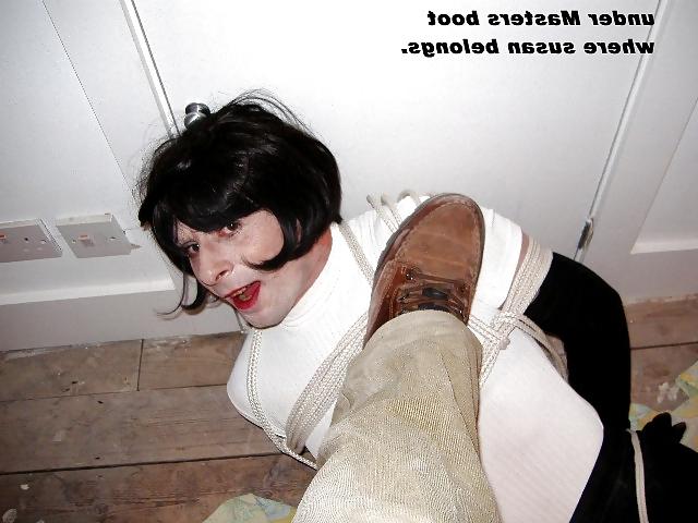 10P Master displays his sissy whore