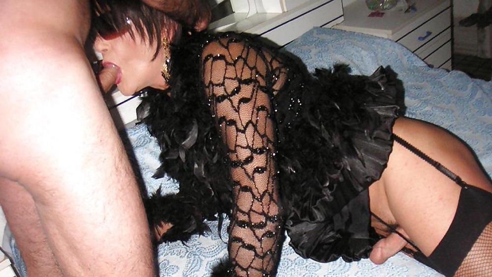 15P COCK SUCKING CROSSDRESSER