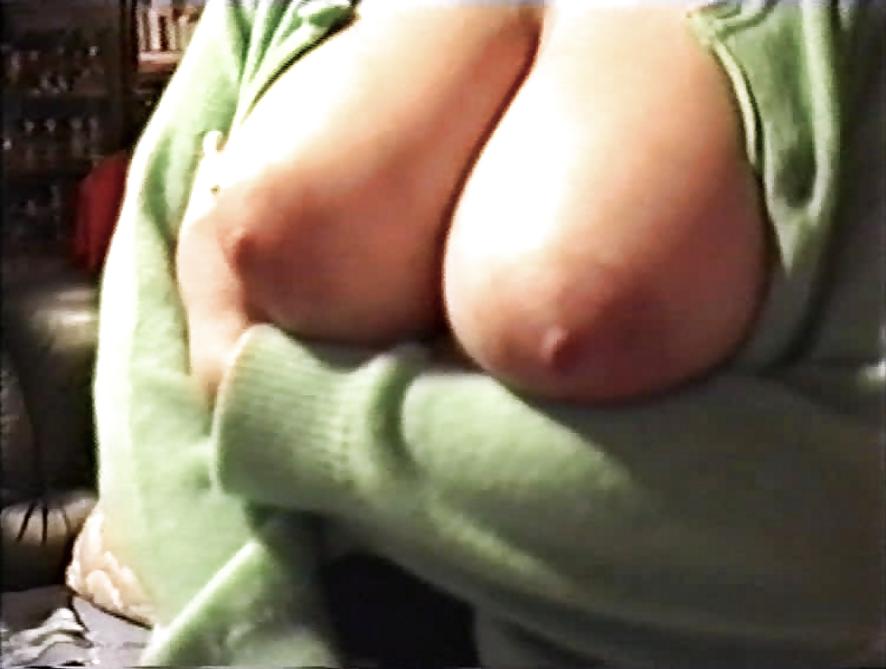 12P SAG - Wife's Big Juicy Boobs Green Sweater & Black Mini 02