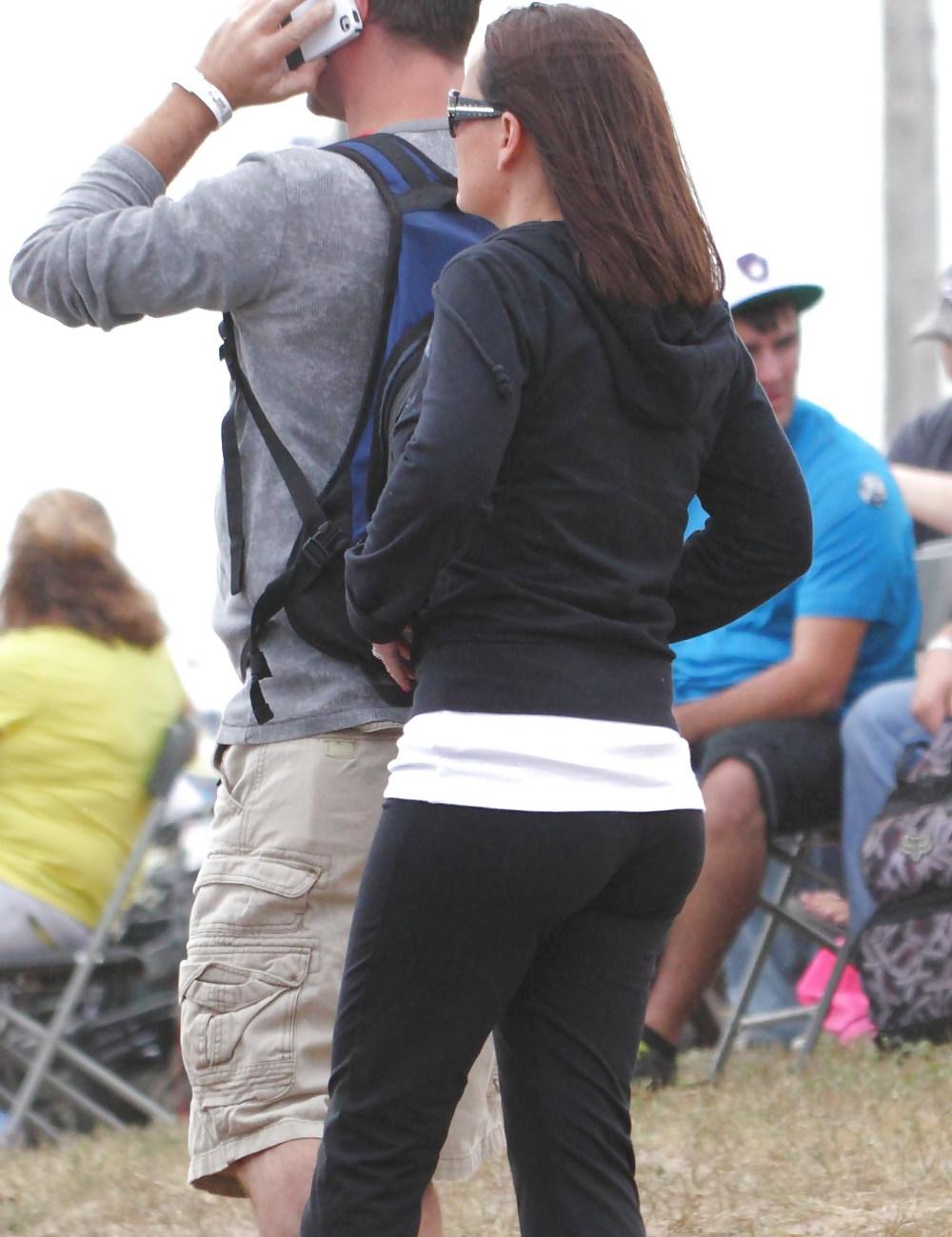8P Milf Booty at Centennial Park Etobicoke, Toronto Canada