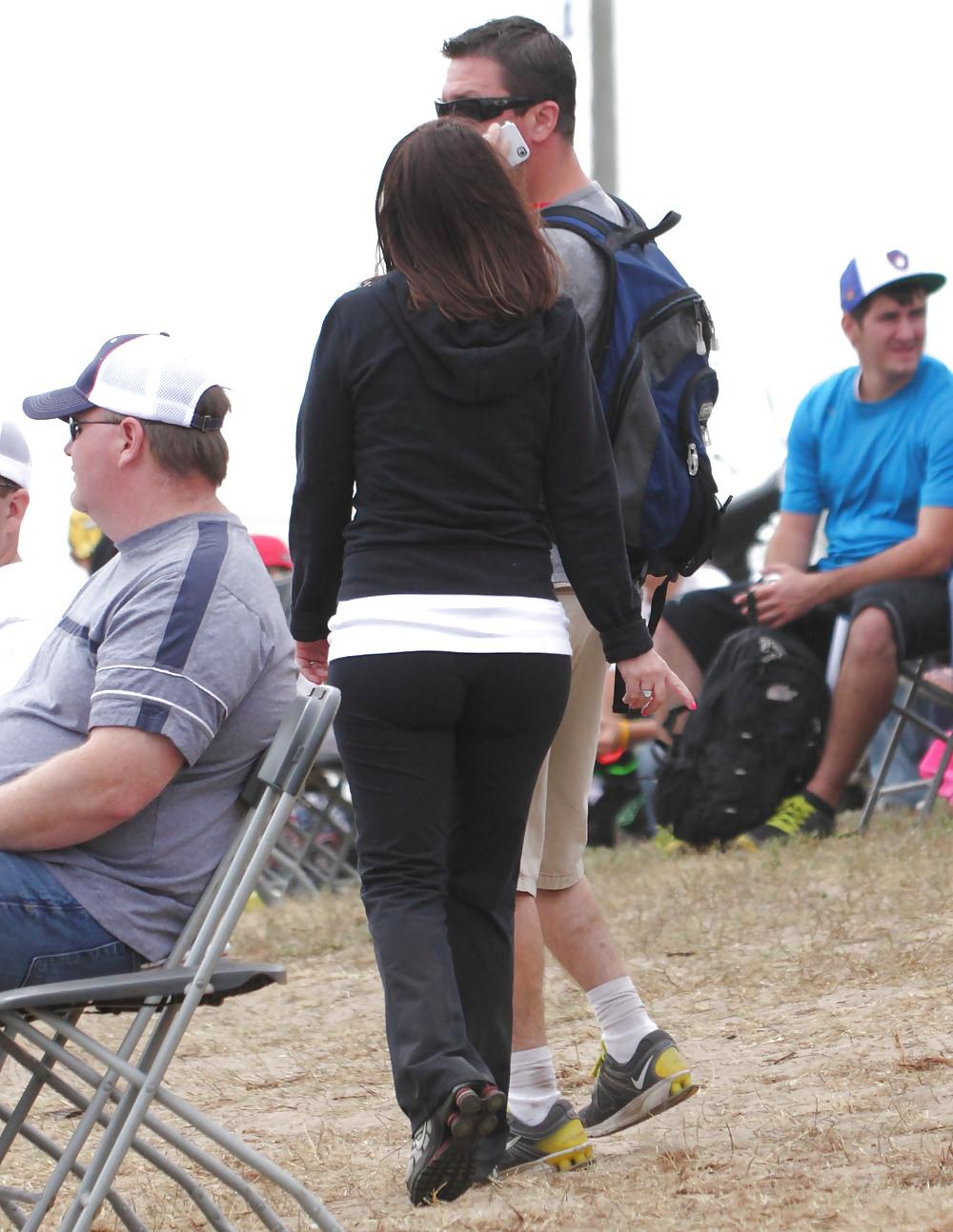 8P Milf Booty at Centennial Park Etobicoke, Toronto Canada