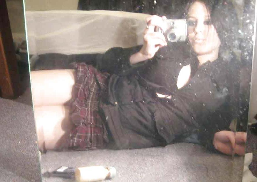 16P Sarah (Emo Whore)