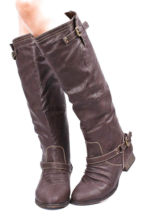 10P Boots and Hells
