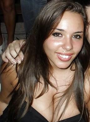 15P Laura e Genny, natural big boobs from Italy