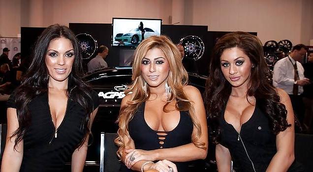 20P Big Boobs & Bodies 25