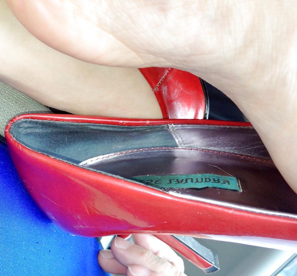 25P Red Pumps tied up and feet,dried cum