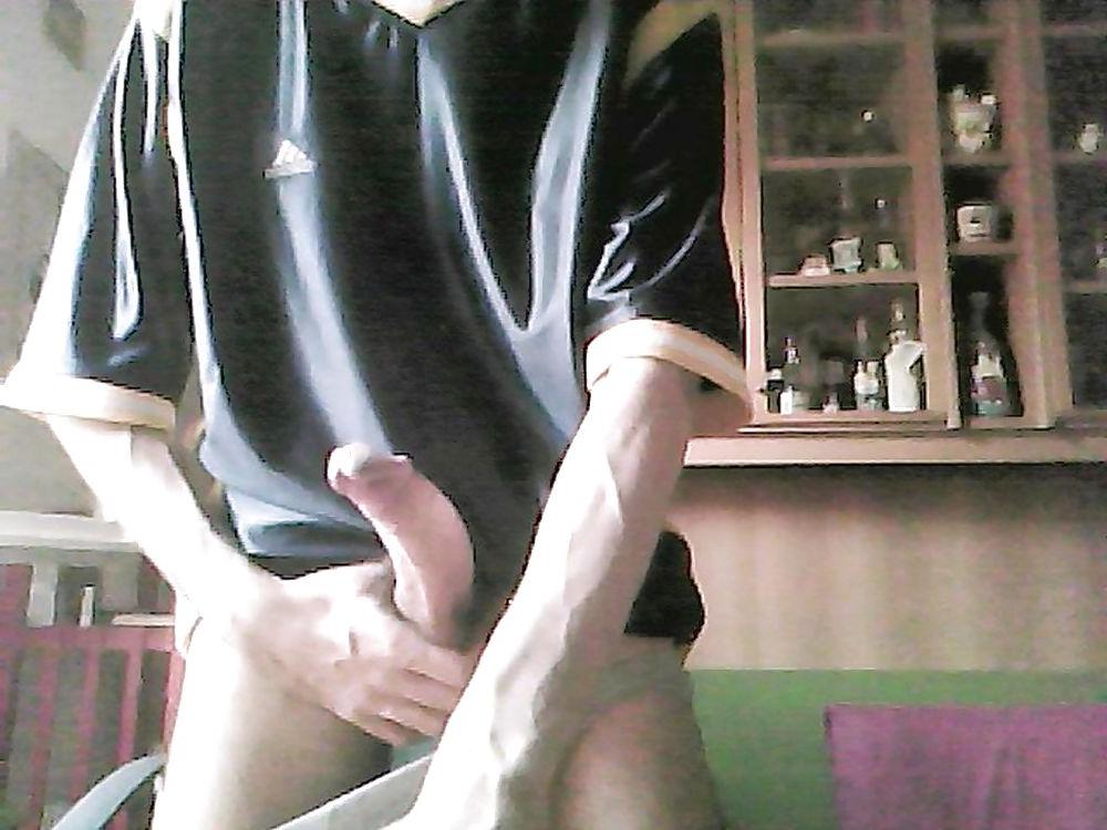 10P Webcam streichelt meinen Schwanz