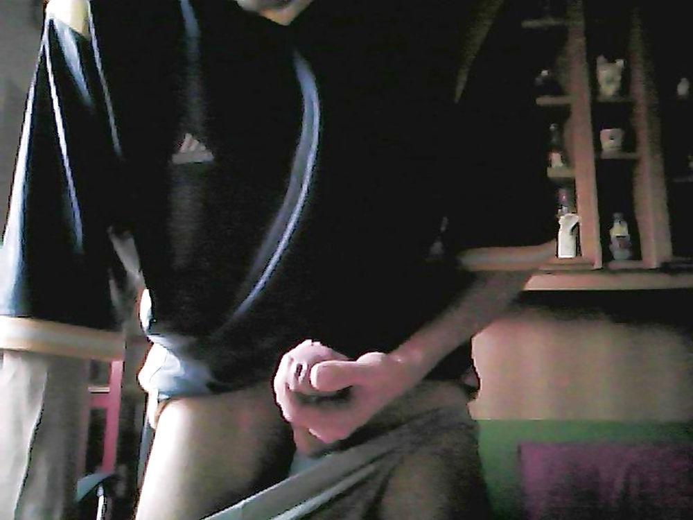10P Webcam streichelt meinen Schwanz
