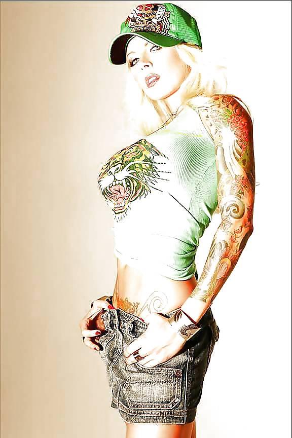 25P Erotic tattoos - kcxxx