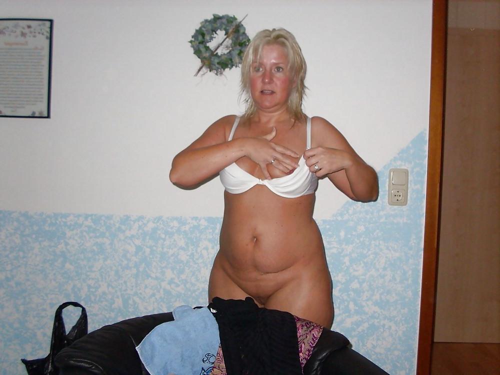 7P Mature german wifey