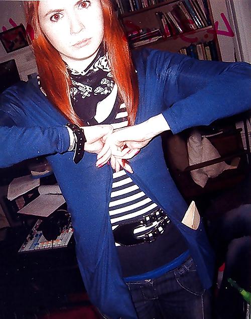 25P Karen Gillan Collection (With Fakes)